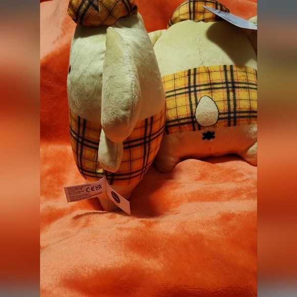 Sanrio - Plaid Pal Pompompurin Plush Toy - Picture 4 of 5